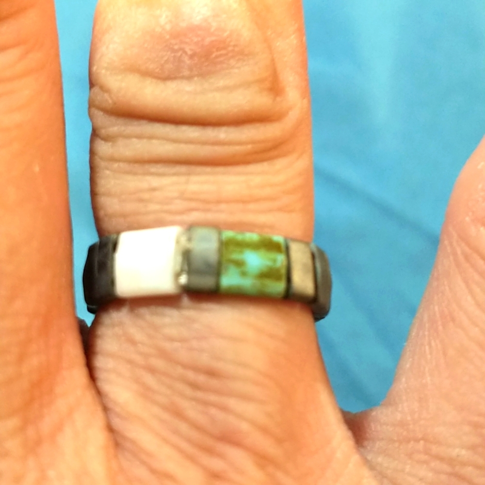 Cute beaded ring